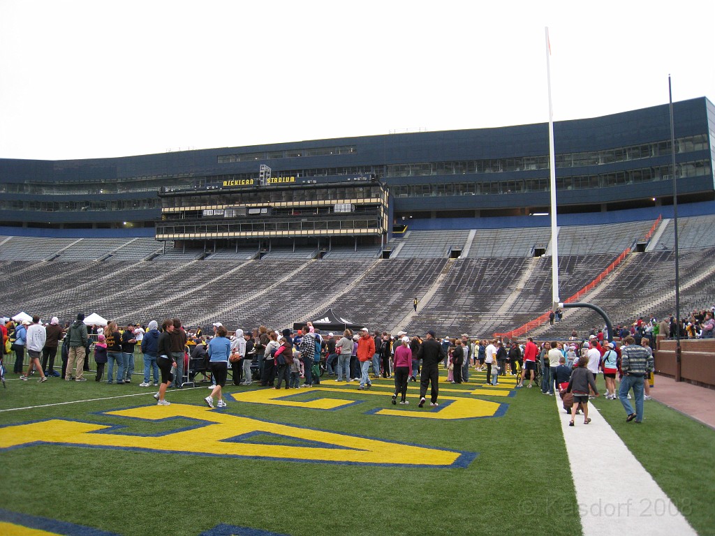 BHGH 2009 0241.jpg - The Big House Big Heat 5 and 10 K race. October 4, 2009 run in Ann Arbor Michigan finishes on the 50 yard line of the University of Michigan stadium.